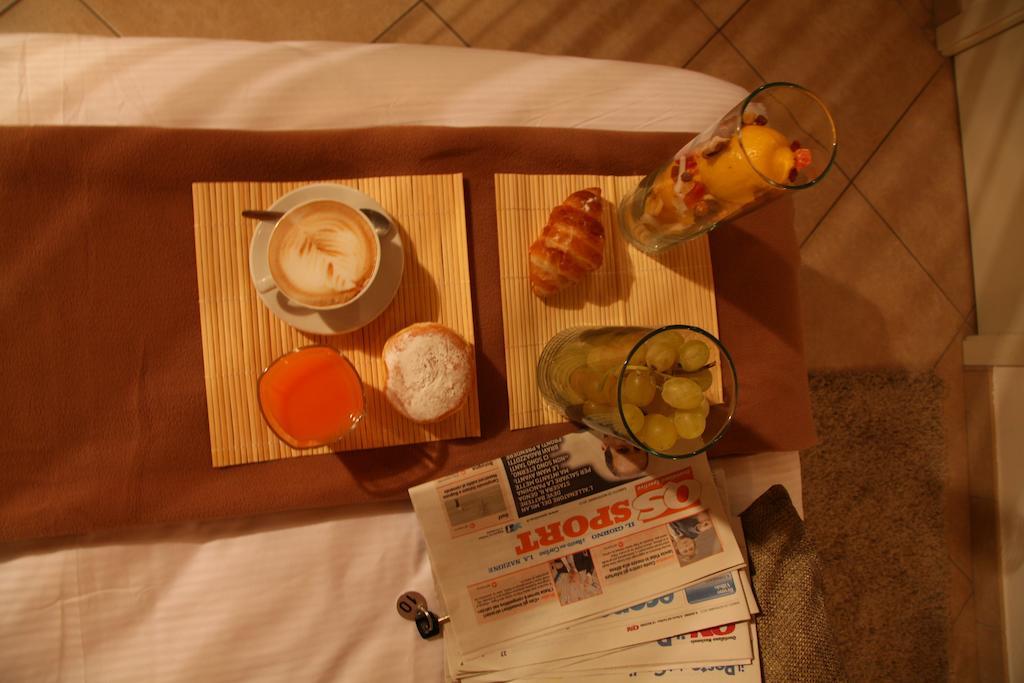 Residence Ilario Suite Hotel リッチョーネ 部屋 写真
